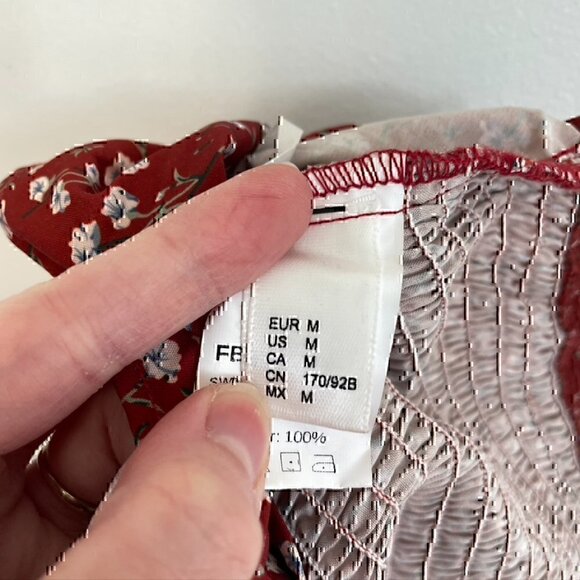 SHEIN? Rust Red White Floral Off the Shoulder Tie Bow Smocked Back Boho Crop Top - Picture 6 of 11